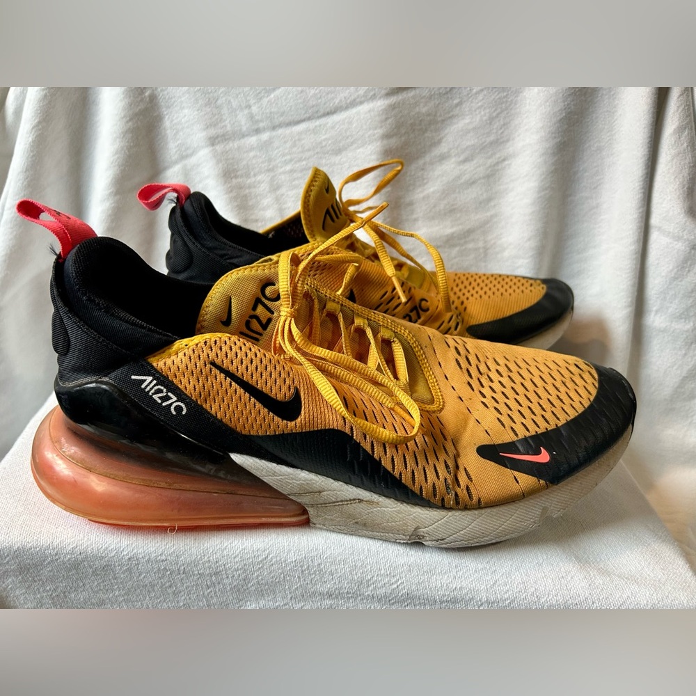 Nike Air Max 270 "Tiger" University Gold Black Hot Punch Men's Size 13 Sneakers